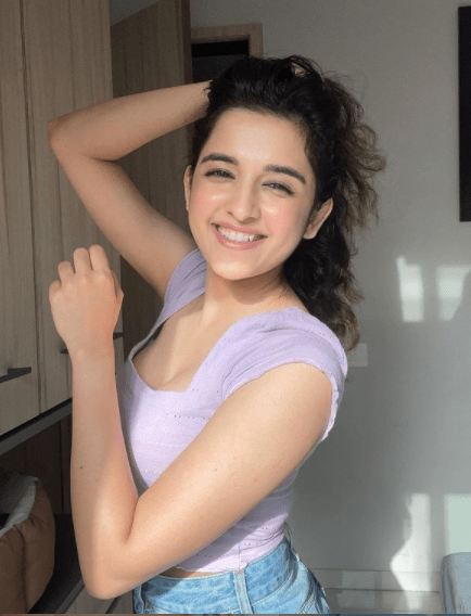 Shriley Setia Biography